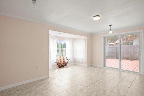 Casa en venta en Hernando Beach, Florida, 3 dormitorios, 129.32 m2 № 1911587 - foto 18