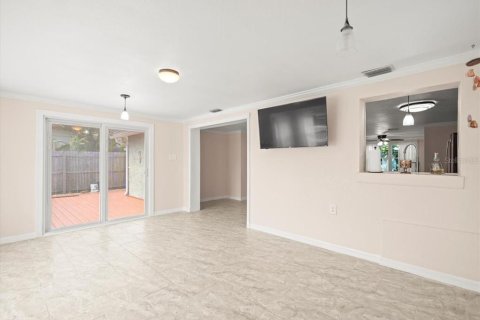 Casa en venta en Hernando Beach, Florida, 3 dormitorios, 129.32 m2 № 1911587 - foto 19