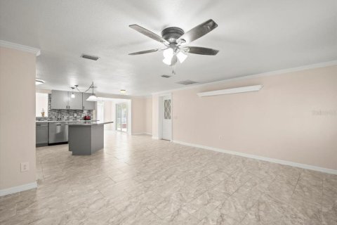 Casa en venta en Hernando Beach, Florida, 3 dormitorios, 129.32 m2 № 1911587 - foto 8