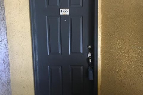 Condo in Orlando, Florida, 2 bedrooms  № 2200717 - photo 3
