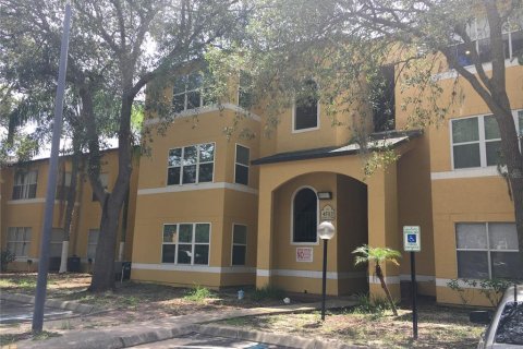 Condo in Orlando, Florida, 2 bedrooms  № 2200717