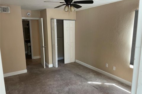 Condo in Orlando, Florida, 2 bedrooms  № 2200717 - photo 10