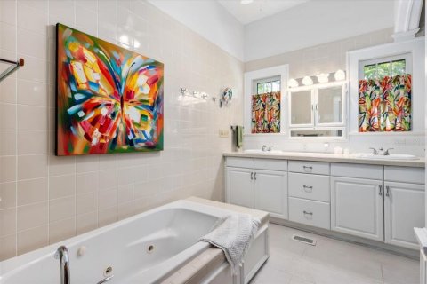 Casa en venta en Bradenton, Florida, 3 dormitorios, 312.52 m2 № 1757557 - foto 28