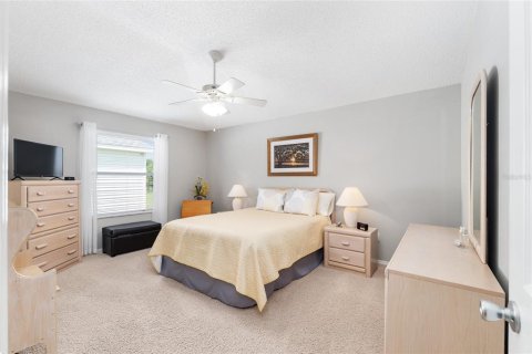 House in The Villages, Florida 2 bedrooms, 107.4 sq.m. № 1879987 - photo 26