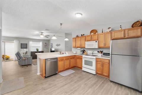 House in The Villages, Florida 2 bedrooms, 107.4 sq.m. № 1879987 - photo 21