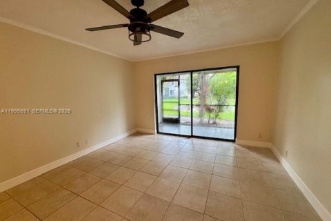 Copropriété à vendre à Oakland Park, Floride: 2 chambres, 97.55 m2 № 2063676 - photo 14