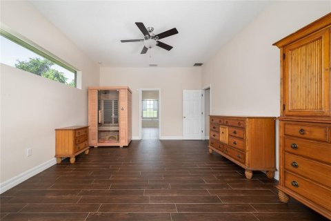 Villa ou maison à vendre à Deltona, Floride: 4 chambres, 229.84 m2 № 1886357 - photo 27