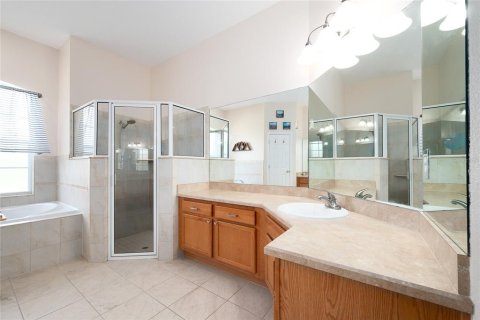 Villa ou maison à vendre à Deltona, Floride: 4 chambres, 229.84 m2 № 1886357 - photo 24
