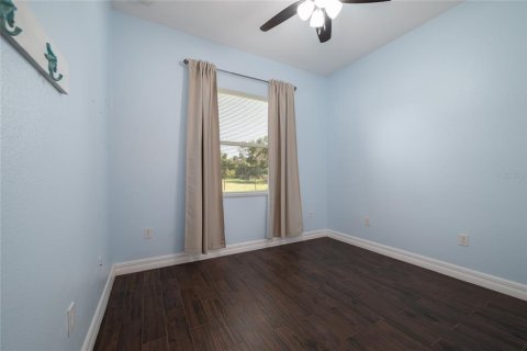 Villa ou maison à vendre à Deltona, Floride: 4 chambres, 229.84 m2 № 1886357 - photo 17