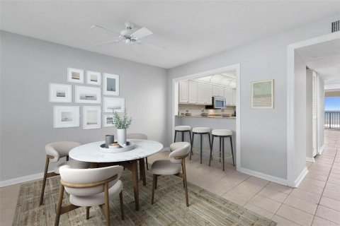 Condo in Ormond Beach, Florida, 2 bedrooms  № 1873734 - photo 6