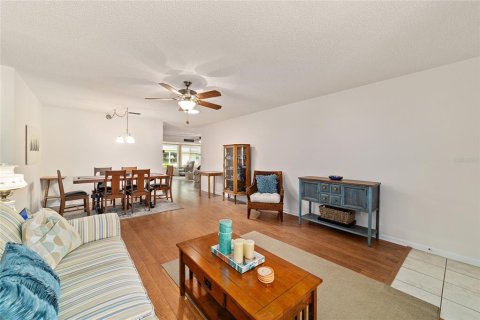 House in Ocala, Florida 2 bedrooms, 142.14 sq.m. № 1796892 - photo 11