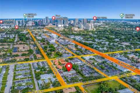 Propiedad comercial en venta en Fort Lauderdale, Florida, 218.13 m2 № 1970607 - foto 3