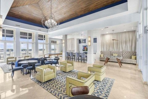 Condominio en alquiler en West Palm Beach, Florida, 1 dormitorio, 51.37 m2 № 1093746 - foto 1