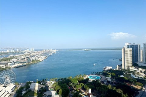 Copropriété à louer à Miami, Floride: 3 chambres, 126.63 m2 № 2169034 - photo 18