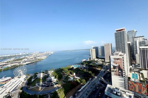 Copropriété à louer à Miami, Floride: 3 chambres, 126.63 m2 № 2169034 - photo 19