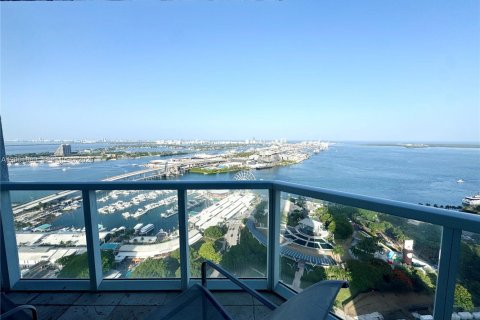Condo à Miami, Floride, 3 chambres  № 2169034