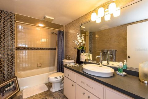 Copropriété à louer à Punta Gorda, Floride: 2 chambres, 140.84 m2 № 242176 - photo 21