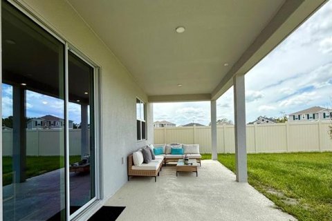 House in Clermont, Florida 5 bedrooms, 236.53 sq.m. № 2218549 - photo 18