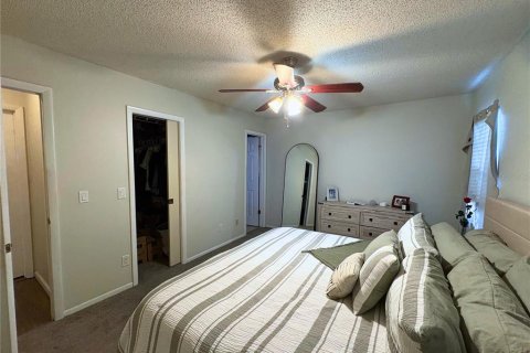 House in Oldsmar, Florida 4 bedrooms, 141.49 sq.m. № 1888612 - photo 17