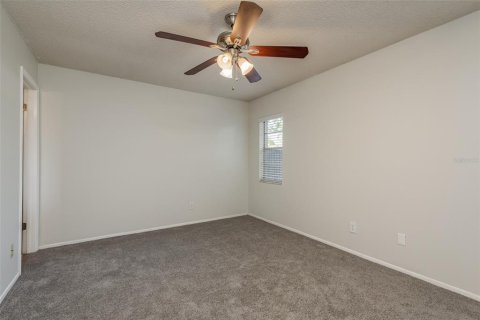 House in Oldsmar, Florida 4 bedrooms, 141.49 sq.m. № 1888612 - photo 18