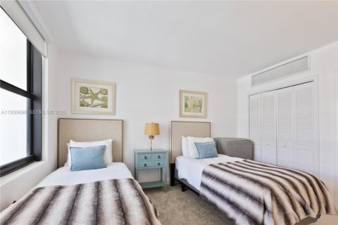 Copropriété à louer à Bal Harbour, Floride: 2 chambres, 128.95 m2 № 1989463 - photo 15