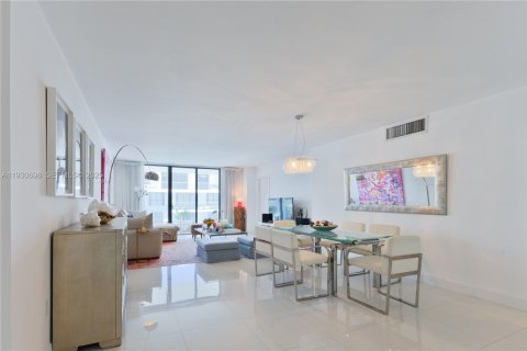 Copropriété à louer à Bal Harbour, Floride: 2 chambres, 128.95 m2 № 1989463 - photo 8