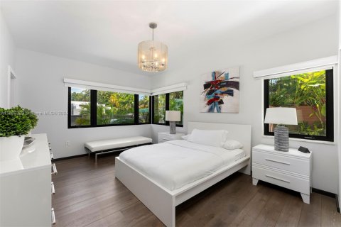 Villa ou maison à louer à Miami Beach, Floride: 8 chambres, 600.06 m2 № 1961413 - photo 20