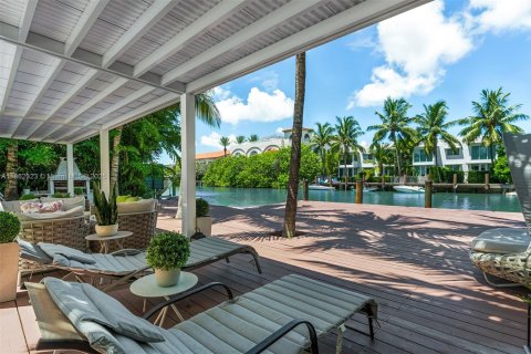 Villa ou maison à louer à Miami Beach, Floride: 8 chambres, 600.06 m2 № 1961413 - photo 5