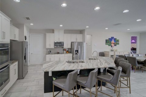 House in Kissimmee, Florida 11 bedrooms, 510.59 sq.m. № 1826285 - photo 8