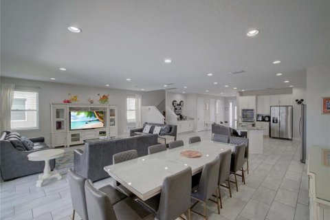 House in Kissimmee, Florida 11 bedrooms, 510.59 sq.m. № 1826285 - photo 15