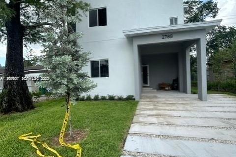 Villa ou maison à Fort Lauderdale, Floride 3 chambres № 2051452