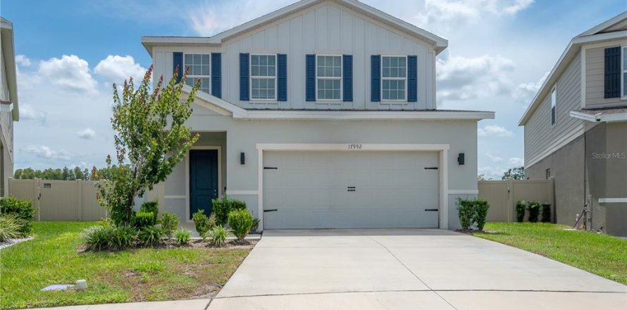 Casa en Land O' Lakes, Florida 4 dormitorios, 220.18 m2 № 1907008