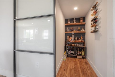 Casa en venta en Land O' Lakes, Florida, 4 dormitorios, 220.18 m2 № 1907008 - foto 8