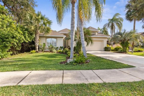 House in Palm Coast, Florida 3 bedrooms, 231.05 sq.m. № 1523727 - photo 2