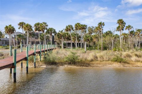House in Palm Coast, Florida 3 bedrooms, 231.05 sq.m. № 1523727 - photo 18