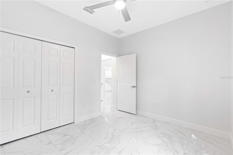 House in Summerfield, Florida 3 bedrooms, 107.4 sq.m. № 2201772 - photo 13