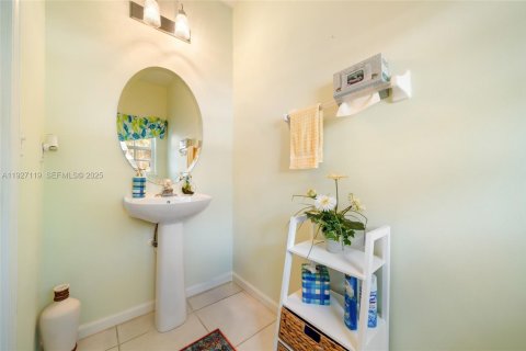 Touwnhouse à vendre à Plantation, Floride: 3 chambres, 157 m2 № 1985989 - photo 3