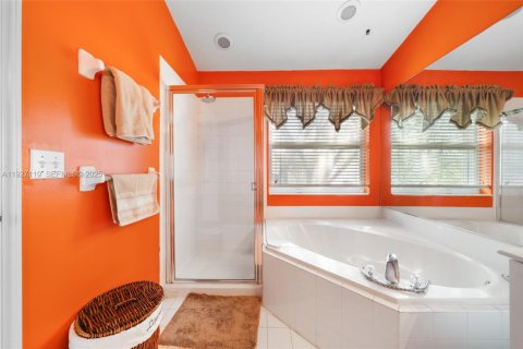 Touwnhouse à vendre à Plantation, Floride: 3 chambres, 157 m2 № 1985989 - photo 17