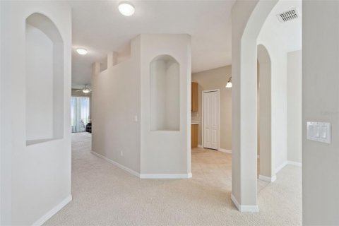 Casa en venta en Winter Haven, Florida, 3 dormitorios, 195.93 m2 № 2234550 - foto 4