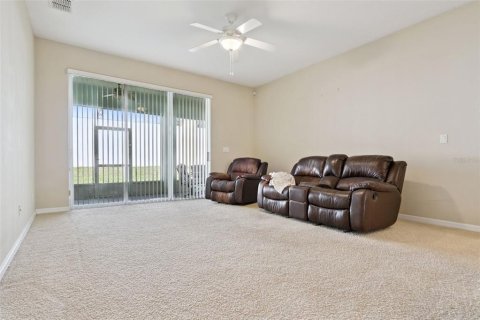 Casa en venta en Winter Haven, Florida, 3 dormitorios, 195.93 m2 № 2234550 - foto 9