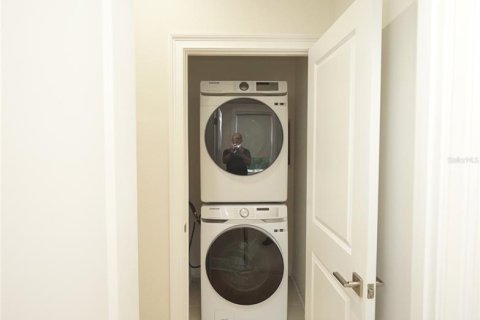 Touwnhouse à louer à Tampa, Floride: 4 chambres, 223.43 m2 № 2415388 - photo 24