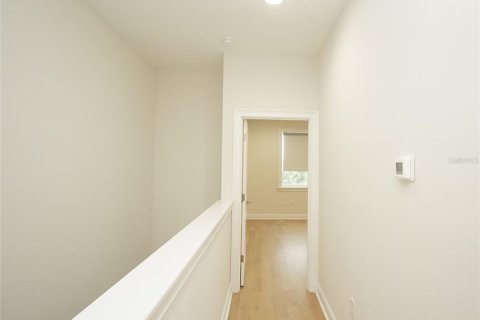 Touwnhouse à louer à Tampa, Floride: 4 chambres, 223.43 m2 № 2415388 - photo 12