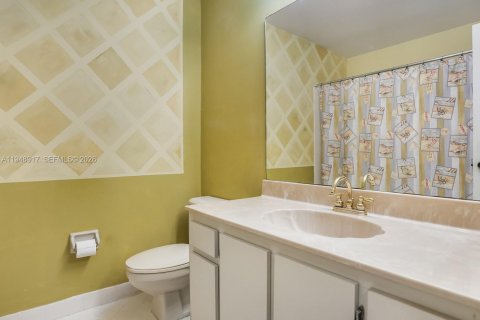 Touwnhouse à vendre à Doral, Floride: 3 chambres, 159.05 m2 № 2005075 - photo 23