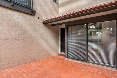 Touwnhouse à vendre à Doral, Floride: 3 chambres, 159.05 m2 № 2005075 - photo 7