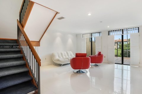 Touwnhouse à vendre à Doral, Floride: 3 chambres, 159.05 m2 № 2005075 - photo 12