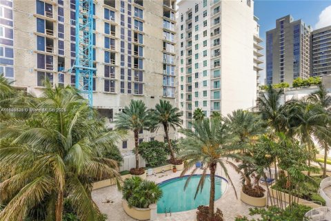 Copropriété à vendre à Miami, Floride: 2 chambres, 93.46 m2 № 1960878 - photo 5