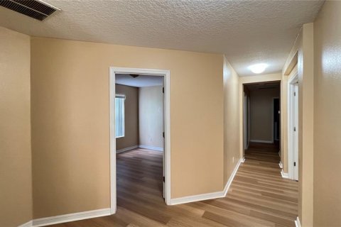 Снять в аренду виллу или дом в Клермон, Флорида 6 спален, 312.8м2, № 1759328 - фото 30