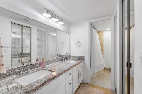 Copropriété à vendre à Coconut Creek, Floride: 1 chambre, 107.4 m2 № 1936997 - photo 17