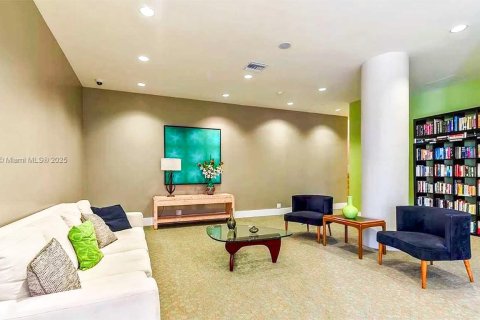 Apartamento en alquiler en Miami Beach, Florida, 2 dormitorios, 94.76 m2 № 1888299 - foto 30