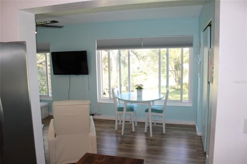 Condo in Clearwater, Florida, 2 bedrooms  № 1910023 - photo 19